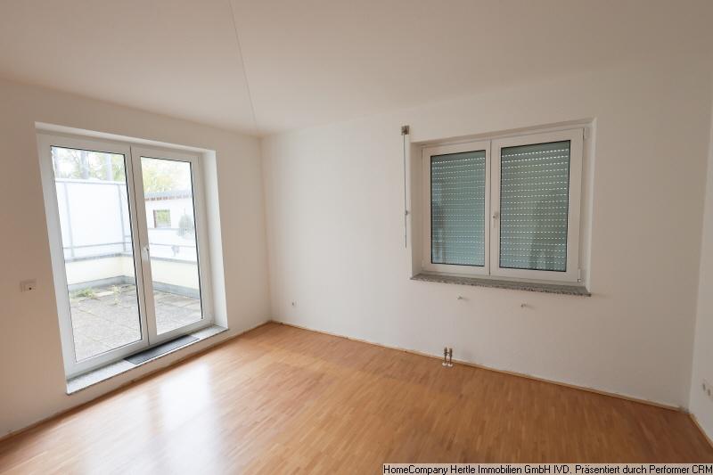 Etagenwohnung Freiburg im Breisgau Haslach - 4 Zimmer, 126 m&sup2;, 1.850&euro; | Angebot:25784996