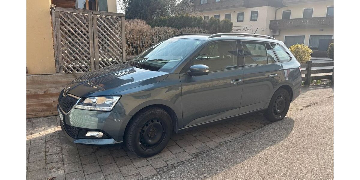 Skoda Fabia 66.000 km 9.600 &euro; Prutting 83134