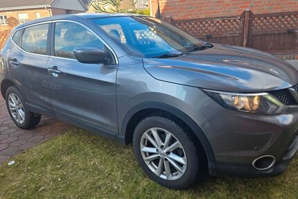 Nissan Qashqai 117.000 km 9.900 &euro; Lübeck 23568