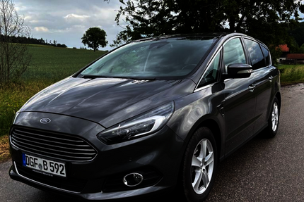 Ford S-Max 172.000 km 9.900 &euro; Reisbach 94419