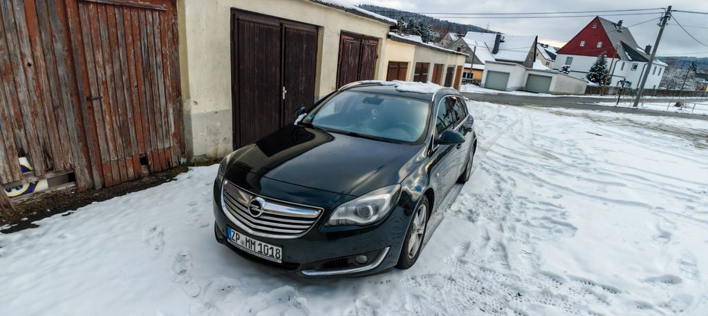 Opel Insignia 228.500 km 4.999 &euro; Thum 09419