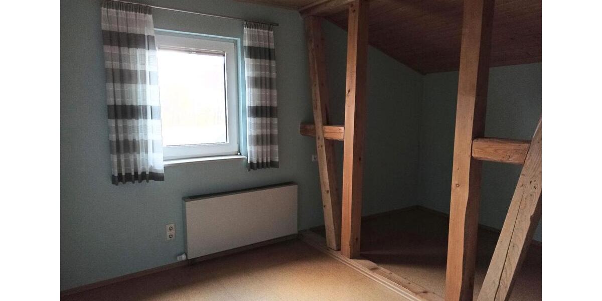 Mehrfamilienhaus, Wohnhaus Schotten - 5 Zimmer, 160 m&sup2;, 210.000&euro; | Angebot:25877277