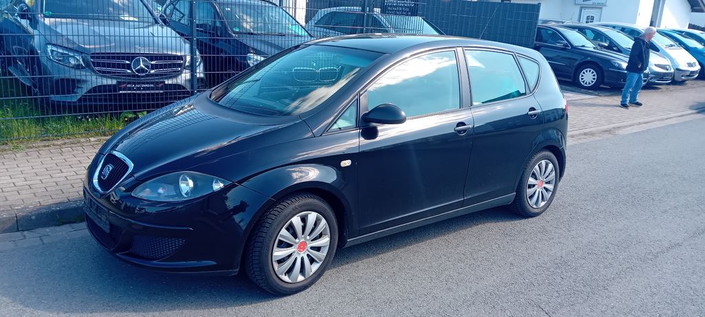 Seat Altea 167.000 km 3.550 &euro; Lage 32791