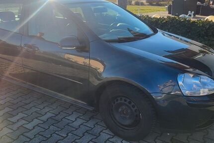 VW Golf 104.500 km 3.099 &euro; Simbach am Inn 84359