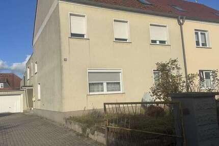 Haus zum Kaufen in Tangermünde 323.900 € 260 m² 9 zimmer