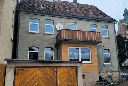 Haus Emmerthal - 7 Zimmer, 200 m&sup2;, 99.000&euro; | Angebot:26147374