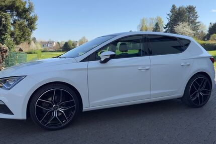 Seat Leon 70.100 km 16.800 &euro; Würselen 52146
