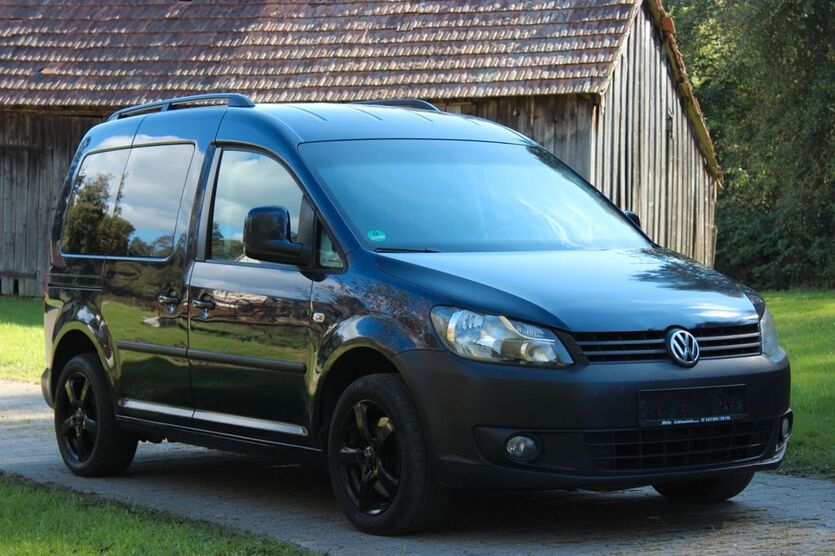 VW Caddy 330.301 km 5.200 € Dieterskirchen 92542