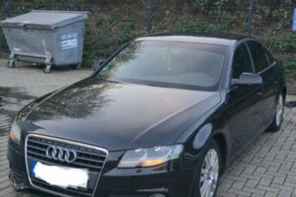 Audi A4 254.000 km 4.900 &euro; Düsseldorf 40225