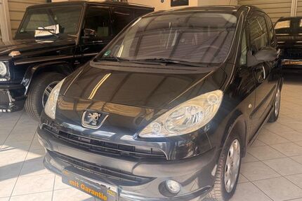 Peugeot 1007 121.000 km 3.800 &euro; Berlin 13158