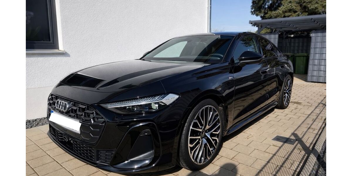 Audi A5 15.900 km 57.990 &euro; Gaimersheim 85080