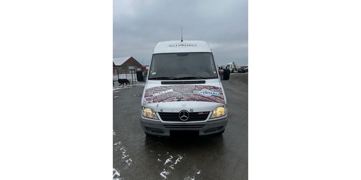 Mercedes-Benz Sprinter 276.989 km 4.390 &euro; Berlin 13587