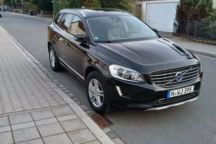 Volvo XC60 102.000 km 18.000 &euro; Nürnberg 90475