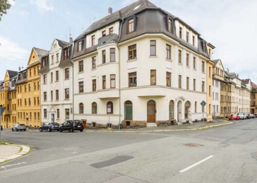 Haus zum Kaufen in Reichenbach im Vogtland 180.000 € 400 m²