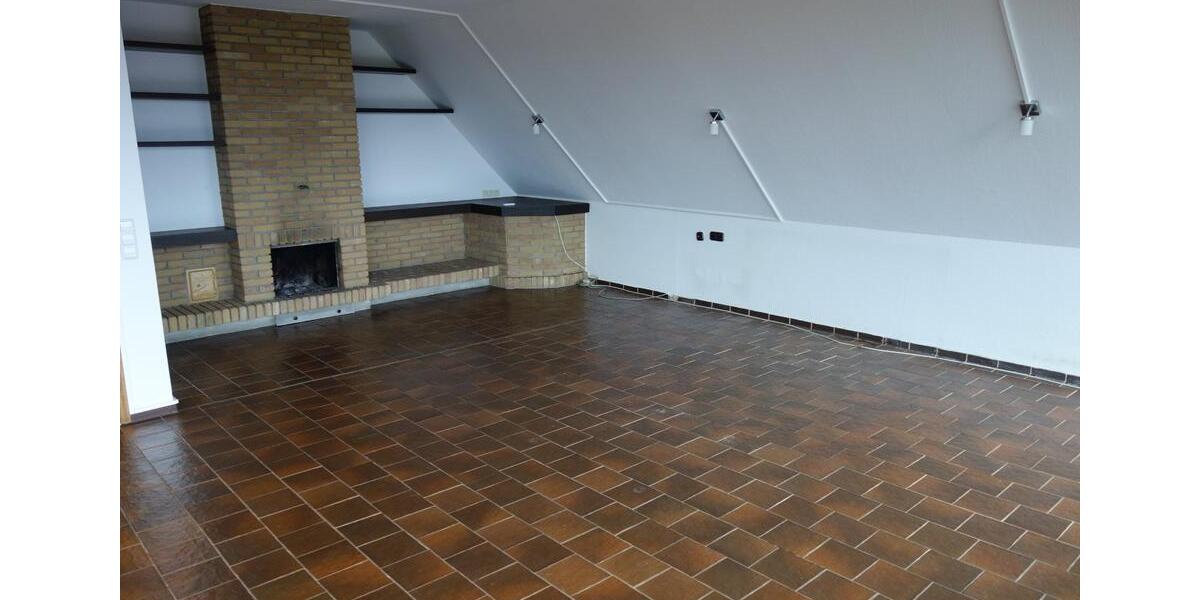 Mehrfamilienhaus, Wohnhaus Giesen - 465.000&euro; | Angebot:27021086