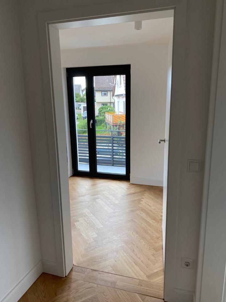 Haus im Haus, großzügige 5 Zi. Wohnung mit 40 qm Dachterrasse
