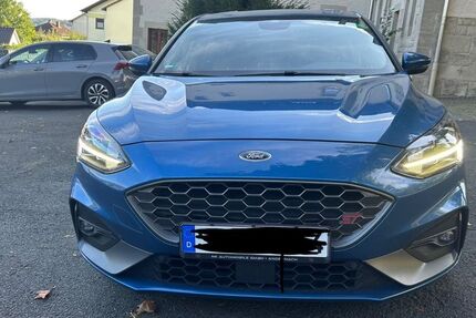 Ford Focus 110.000 km 16.500 &euro; Gladenbach 35075