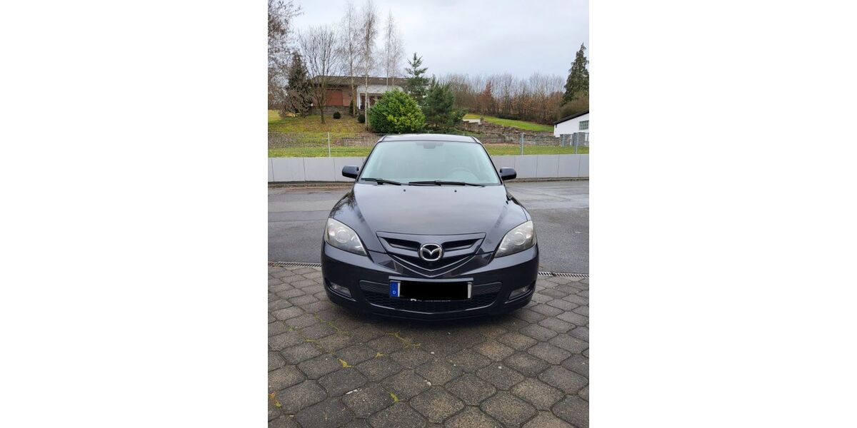 Mazda 3 210.000 km 2.699 &euro; Heroldsbach 91336