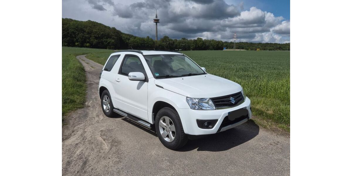 Suzuki Grand Vitara 91.000 km 14.700 &euro; Osnabrück 49084