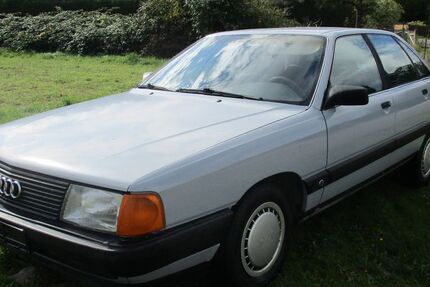 Audi 100 300.000 km 2.888 € Naunhof 04683