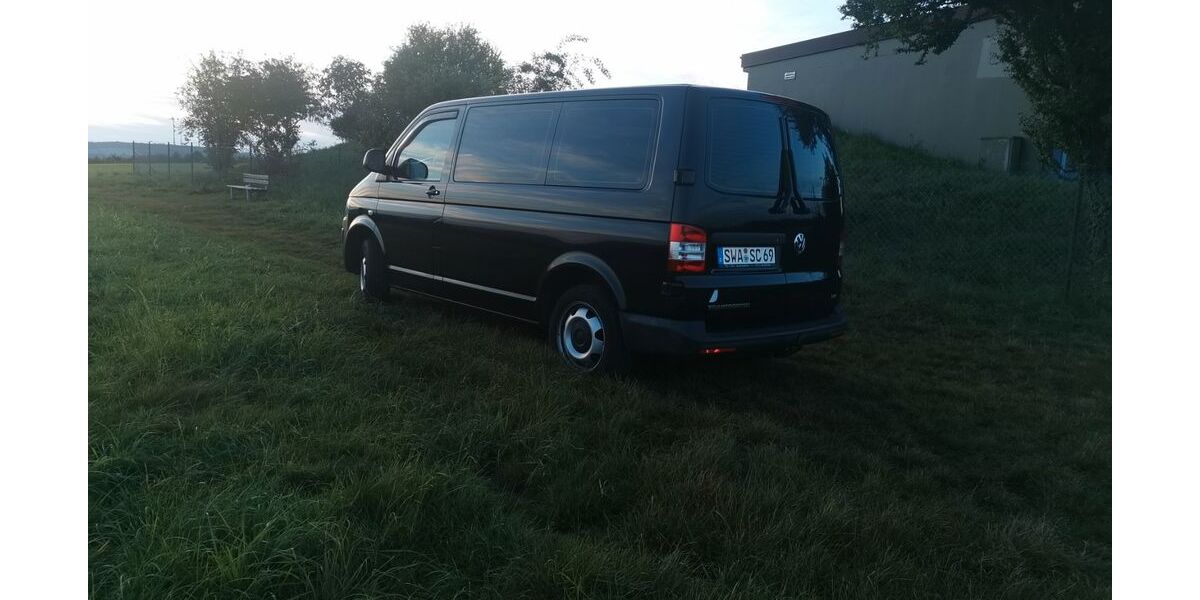VW T5 Transporter 190.000 km 15.800 € Hohenstein 65329