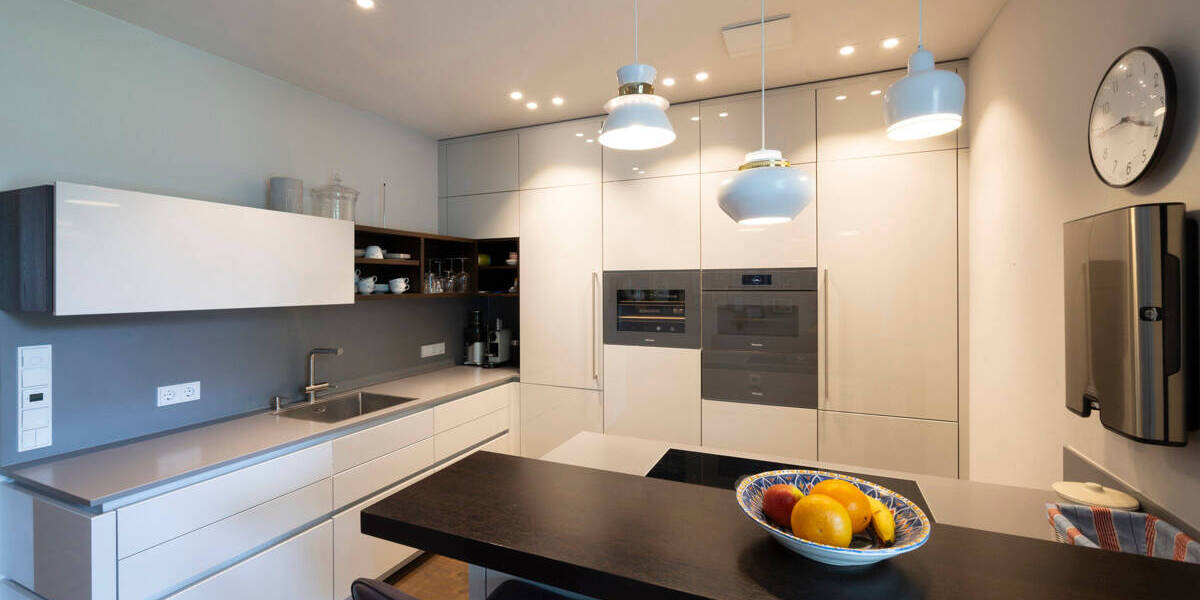 Stadtwaldterrassen! Luxuriös ausgestattete 3-Zi.-Wohnung in der Beletage 3 zimmer