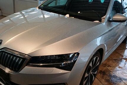 Skoda Superb 187.886 km 17.990 &euro; Braunschweig 38122