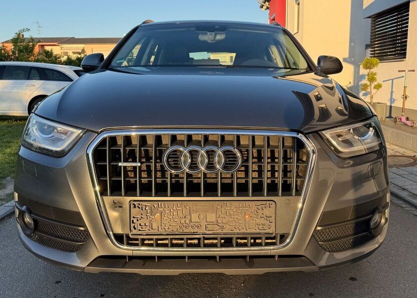 Q3