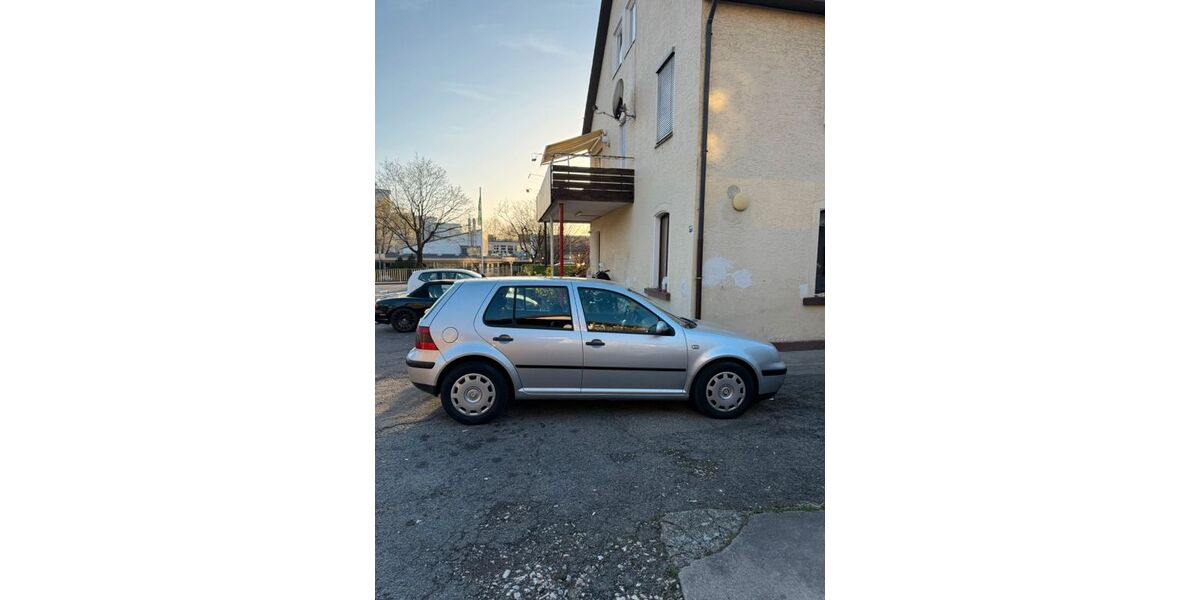 VW Golf 260.000 km 1.700 &euro; Aalen 73431