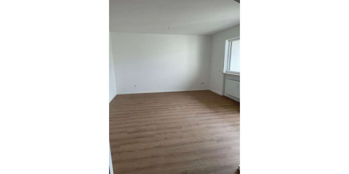 Etagenwohnung Landsberg am Lech Ellighofen - 3 Zimmer, 116 m&sup2;, 1.445&euro; | Angebot:25079249