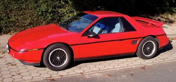 Pontiac Fiero 96.400 km 12.000 &euro; Süderau 25361