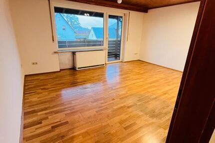 Wohnung Pressath - 2 Zimmer, 74 m&sup2;, 123&euro; | Angebot:26336635