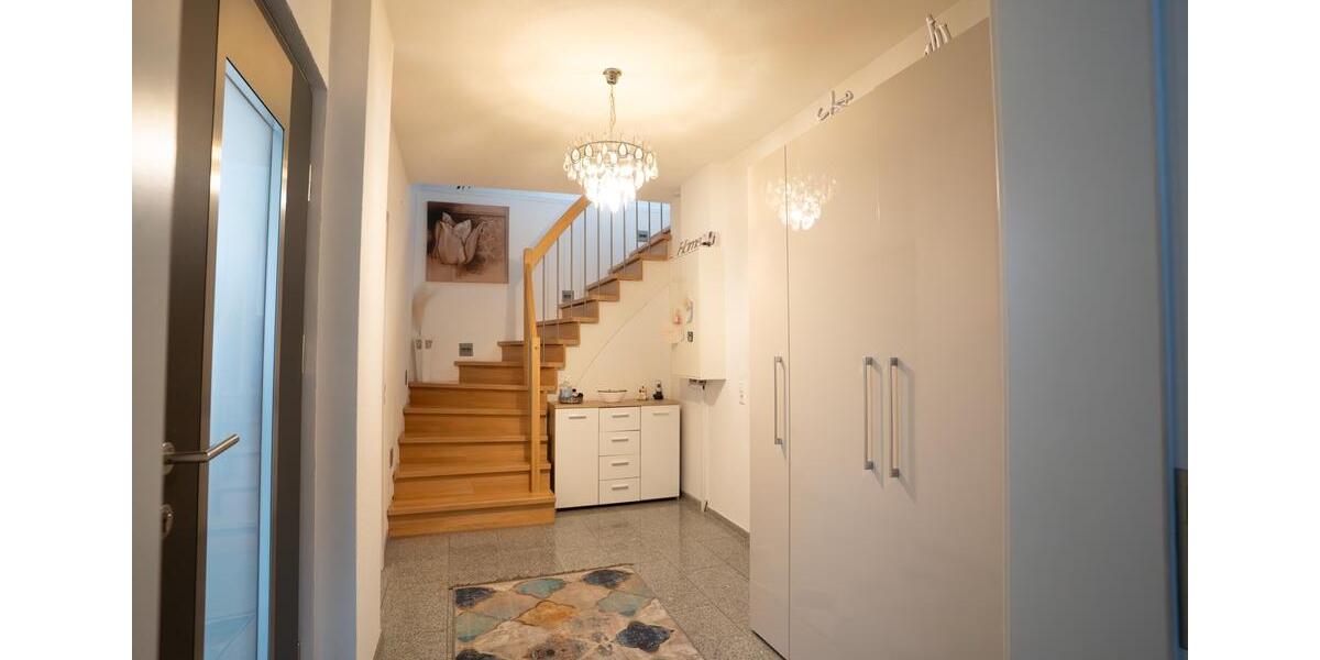 Einfamilienhaus Vöhringen - 4 Zimmer, 118 m&sup2;, 490.000&euro; | Angebot:26374033