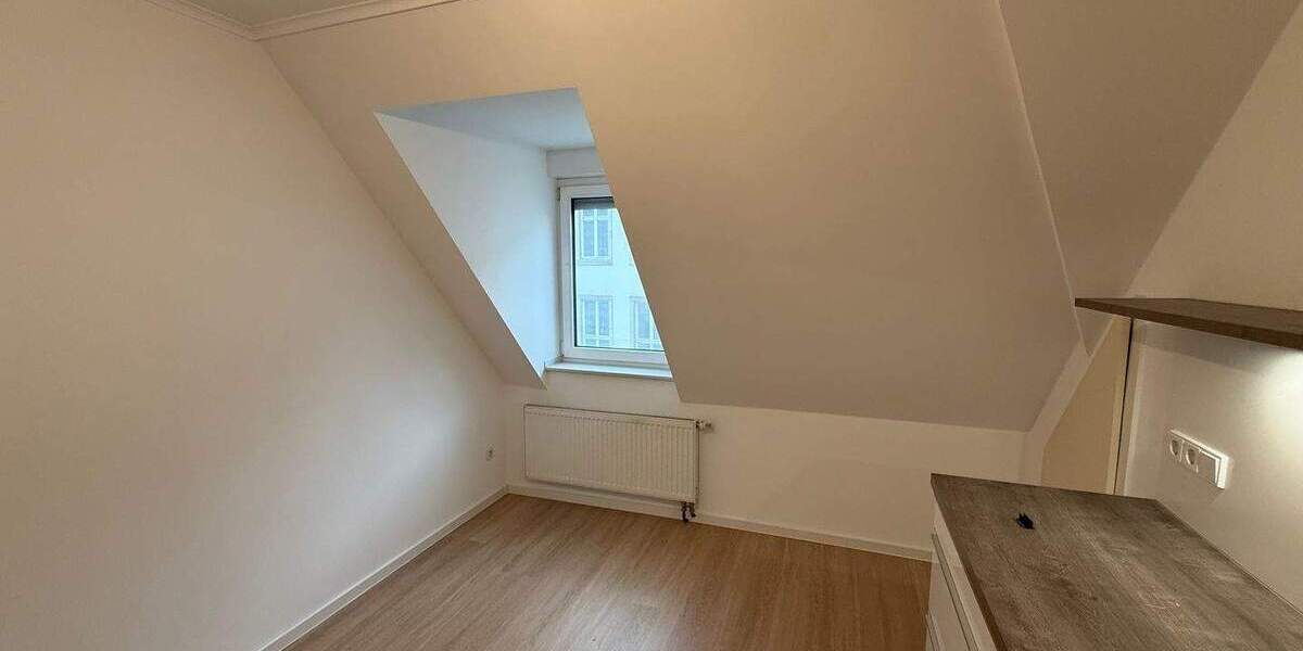 Etagenwohnung Paderborn Kernstadt - 3 Zimmer, 93 m&sup2;, 800&euro; | Angebot:26273826