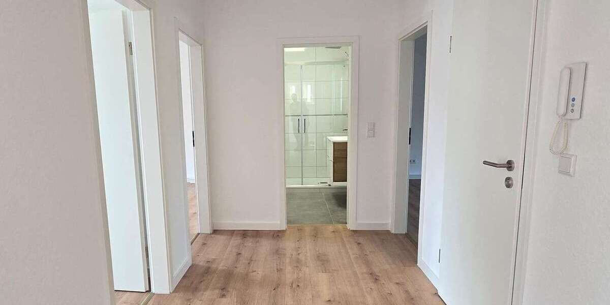 Etagenwohnung Wesel - 3 Zimmer, 90 m&sup2;, 900&euro; | Angebot:26333673