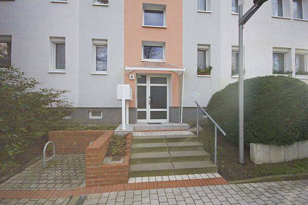 Etagenwohnung Halle (Saale) Trotha - 2 Zimmer, 39 m&sup2;, 280&euro; | Angebot:26904219