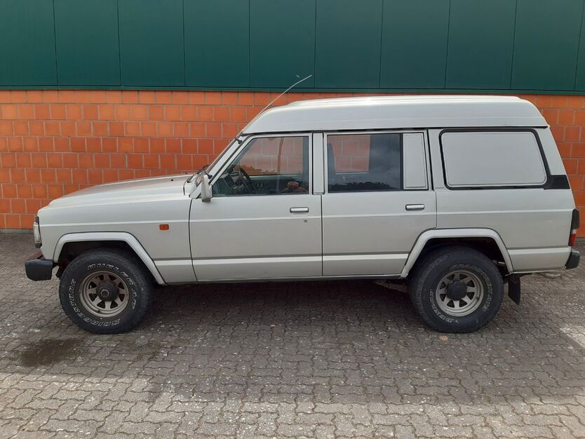 Nissan Patrol 109.000 km 14.500 € Karlshöfen 27442