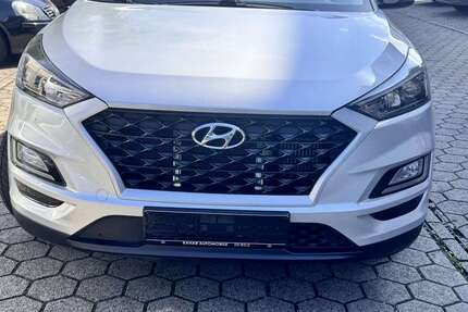 Hyundai TUCSON 78.000 km 16.800 € Gelsenkırchen 45879