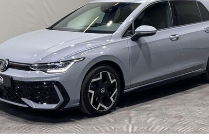 VW Golf 13.785 km 31.850 &euro; Bad Düben 04849