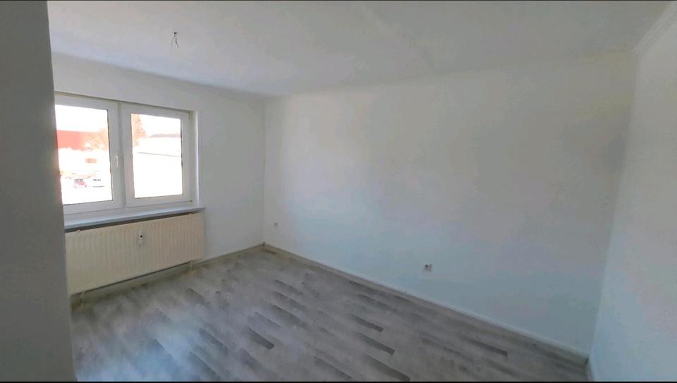 Dachgeschoßwohnung Lützow - 4 Zimmer, 78 m&sup2;, 835&euro; | Angebot:25793643