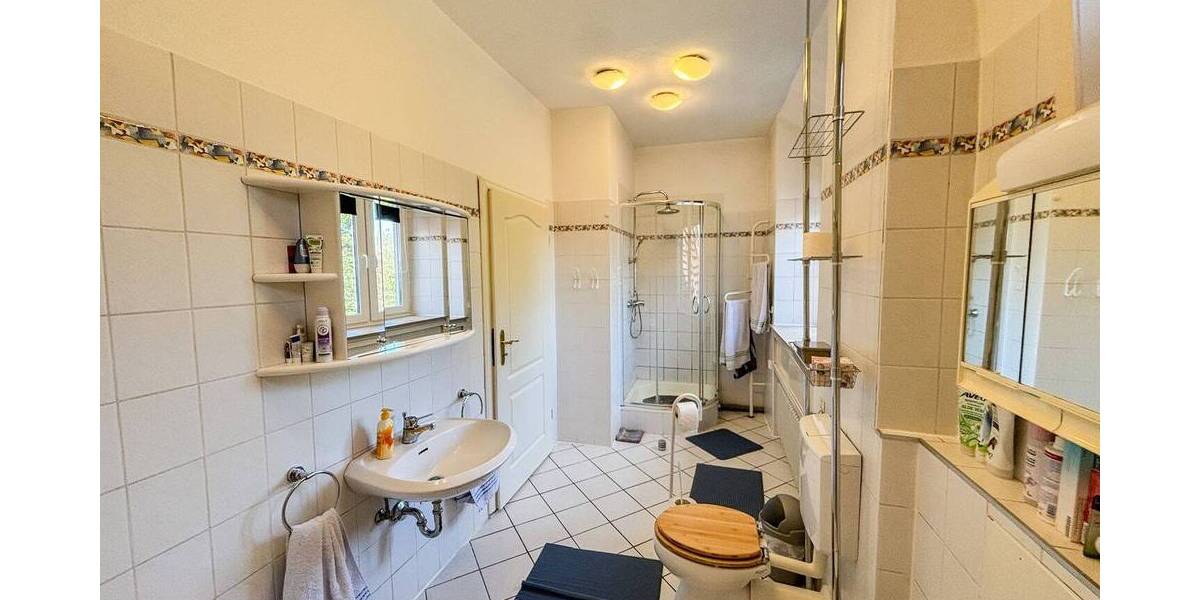 Einfamilienhaus Ibbenbüren Stadt - 6 Zimmer, 239 m&sup2;, 750.000&euro; | Angebot:26685323