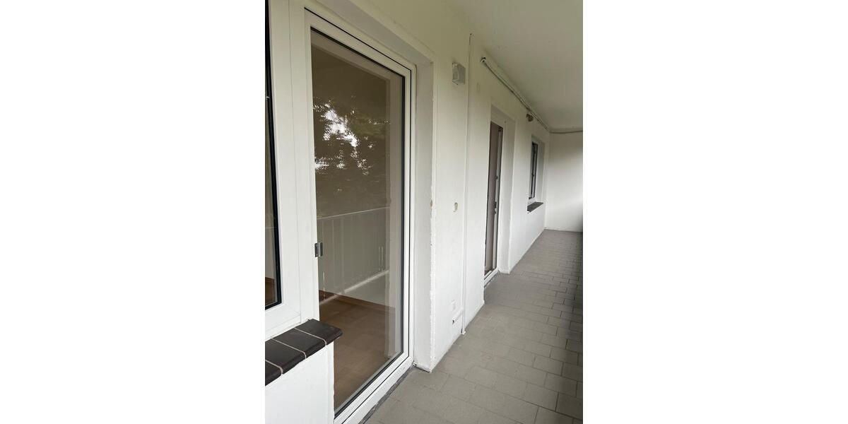 Etagenwohnung Ronnenberg - 4 Zimmer, 95 m&sup2;, 900&euro; | Angebot:26406036