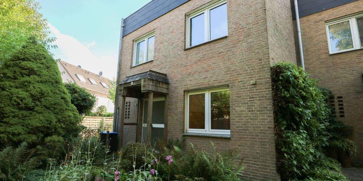 Handwerker gesucht: geräumiges Haus auf Erbpacht 6 zimmer