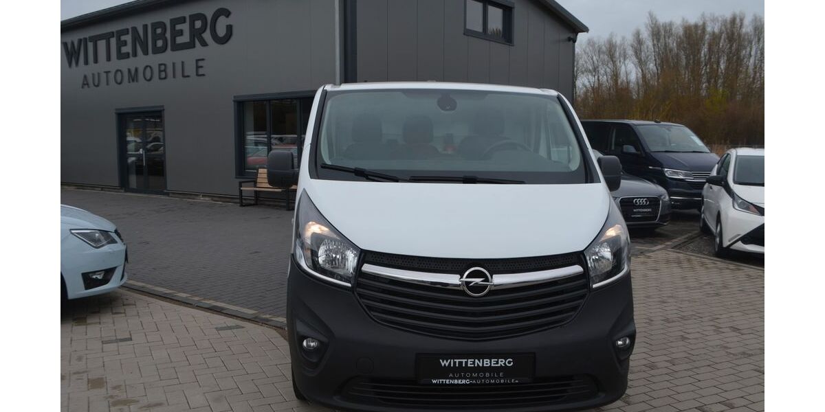 Opel Vivaro 94.812 km 15.900 &euro; Cuxhaven 27472