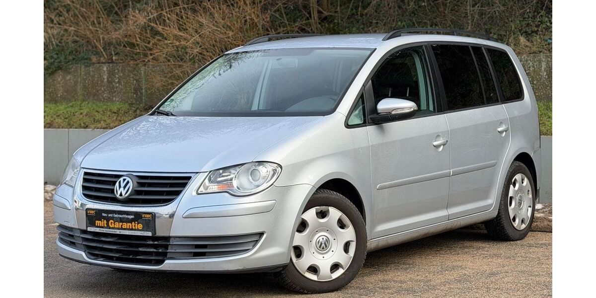 VW Touran 269.700 km 3.990 &euro; Kiel 24147