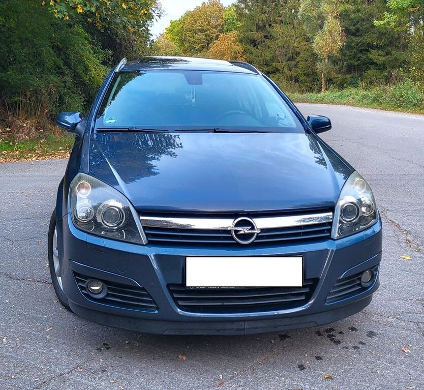Opel Astra 214.000 km 3.200 € Oberndorf am Neckar 78727