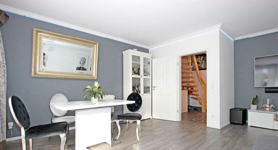 Reihenhaus Oststeinbek - 5 Zimmer, 151 m&sup2;, 2.500&euro; | Angebot:26074757