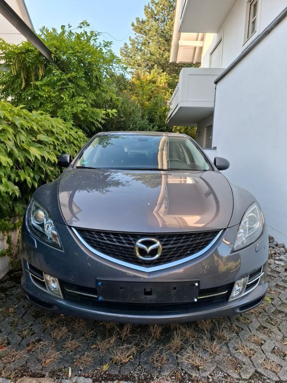 Mazda 6 102.632 km 5.650 € München 81929