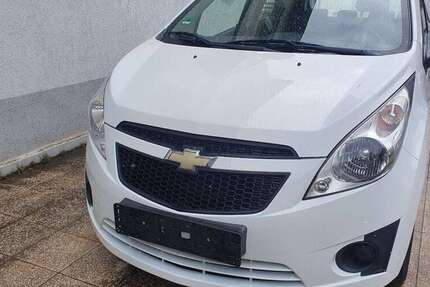 Chevrolet Spark 101.995 km 2.299 &euro; Zimmern 78658