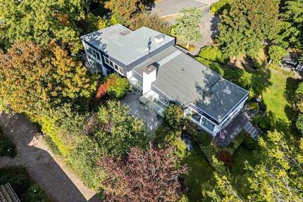 Einzigartiges Raumerlebnis - Einfamilienhaus in Split-Level Bauweise 7 zimmer